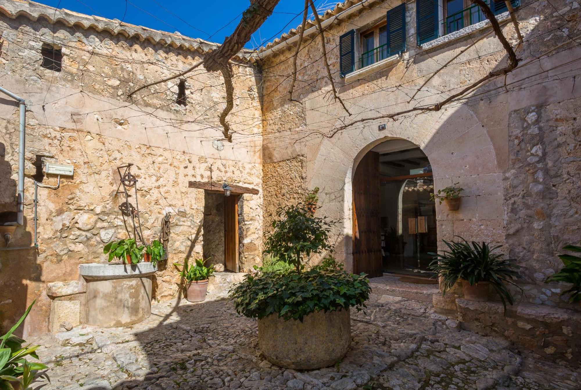 Finca Es Castell Бинибона Экстерьер фото